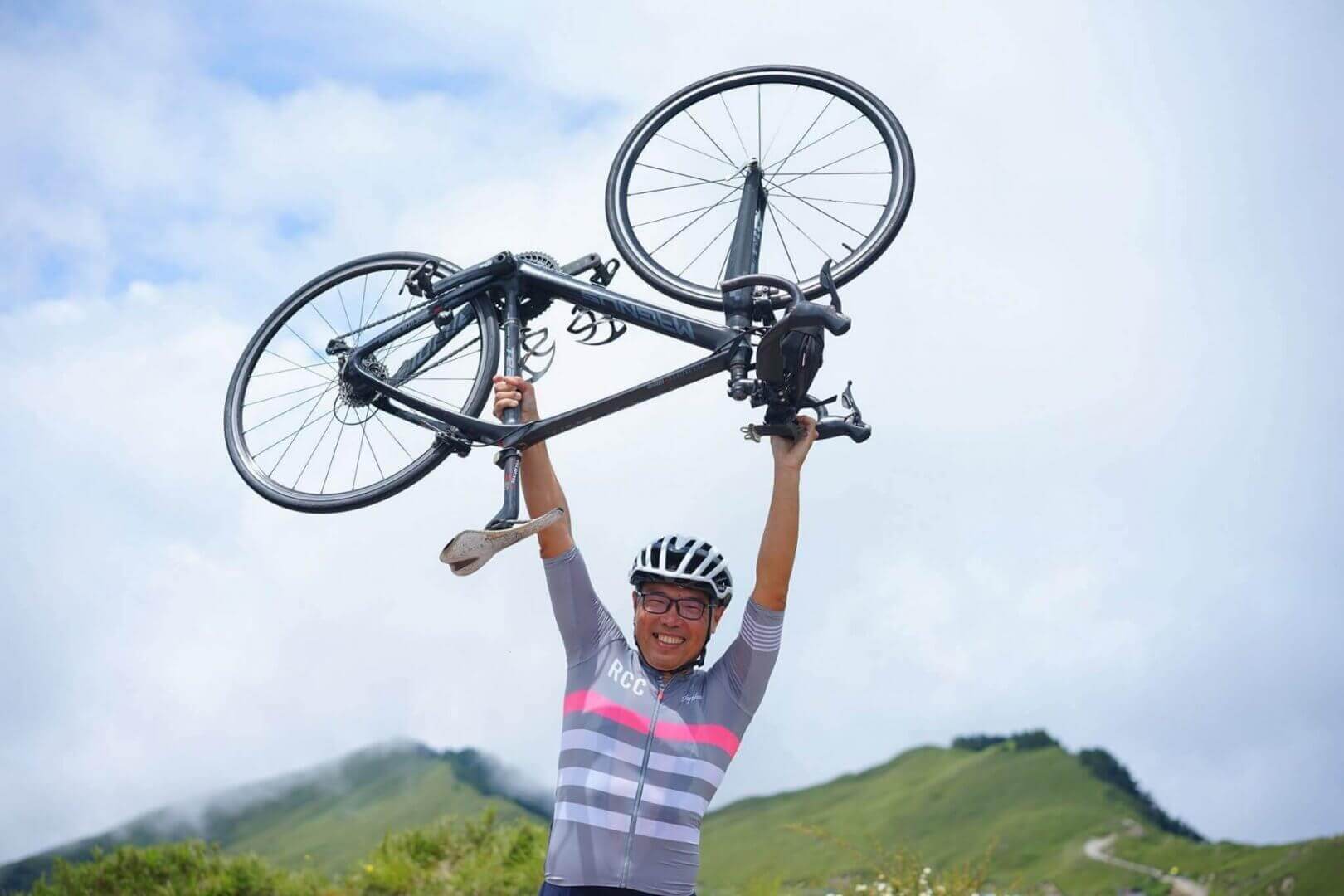 Taiwan cycling tour